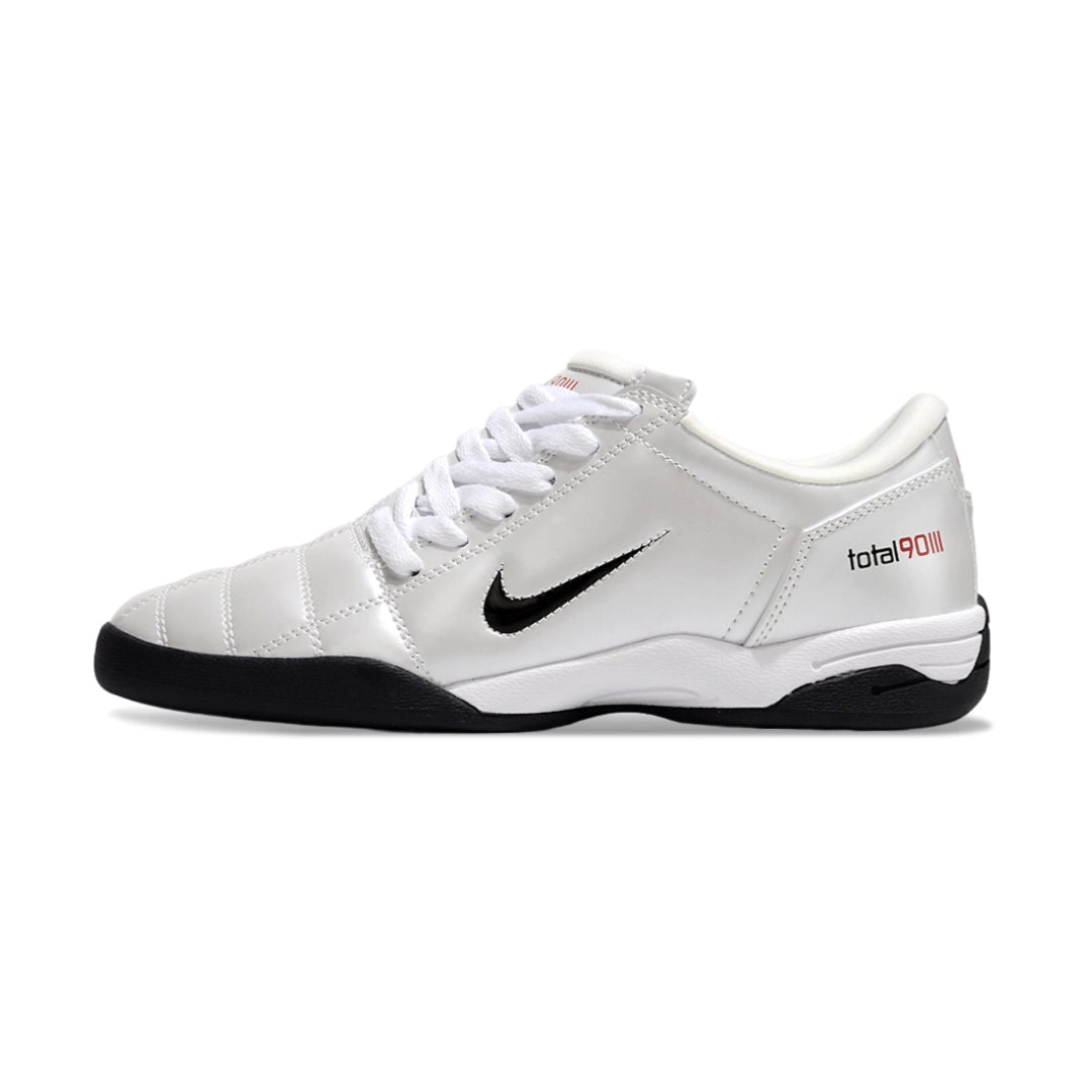 T90 Retro Silver/Red Futsal - IC