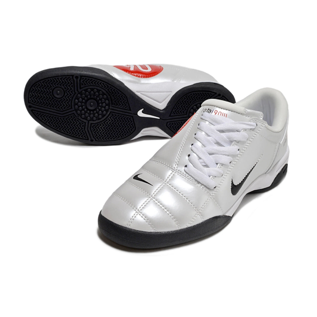 T90 Retro Silver/Red Futsal - IC