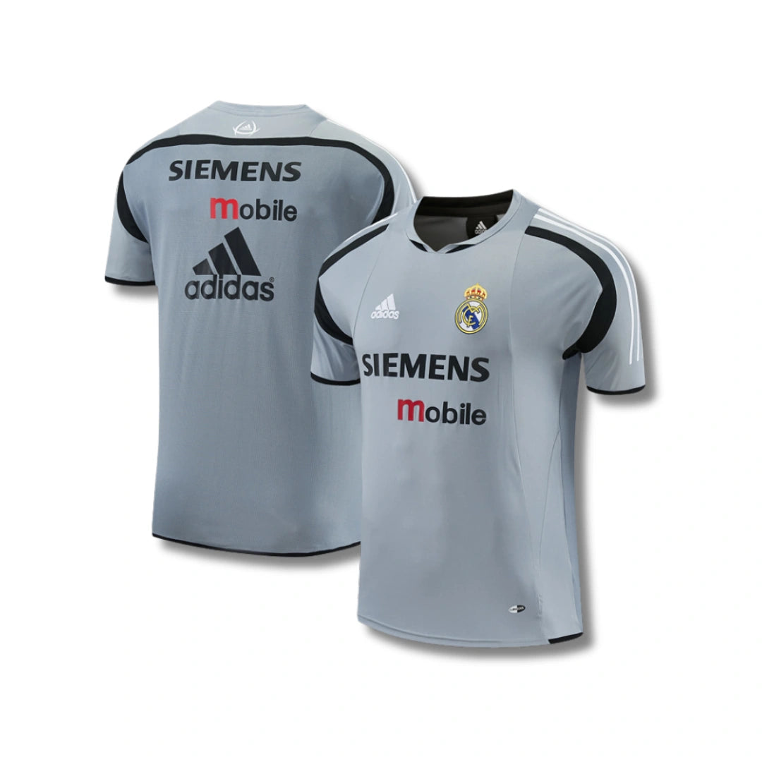 Real Madrid Retro 05/06 Grey Training