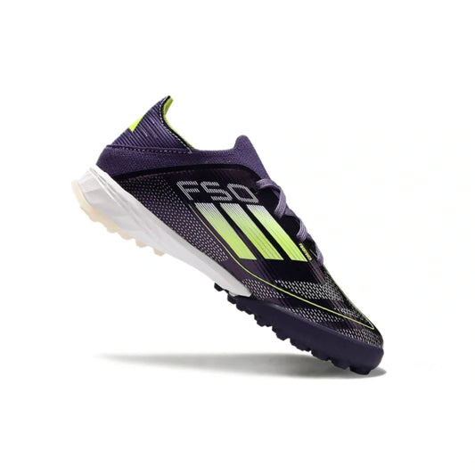 حذاء F50 Elite للأطفال باللون الأرجواني/الأخضر - عشبي