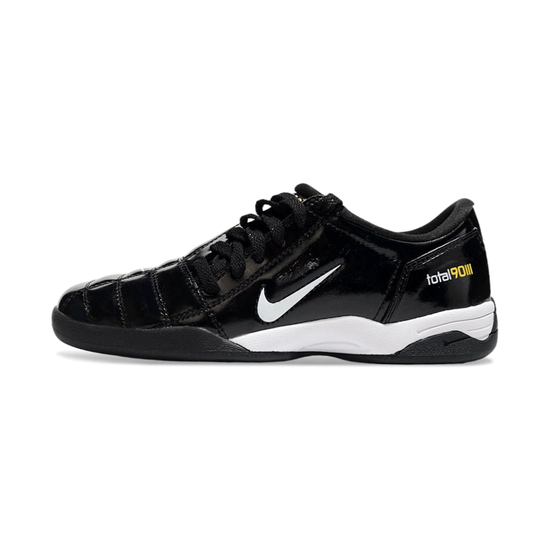 T90 Retro Black Futsal - IC